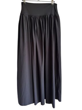 Halara Breezeful High Waisted Flowy Quick Dry Maxi Skirt Sz M Black Capsule EUC